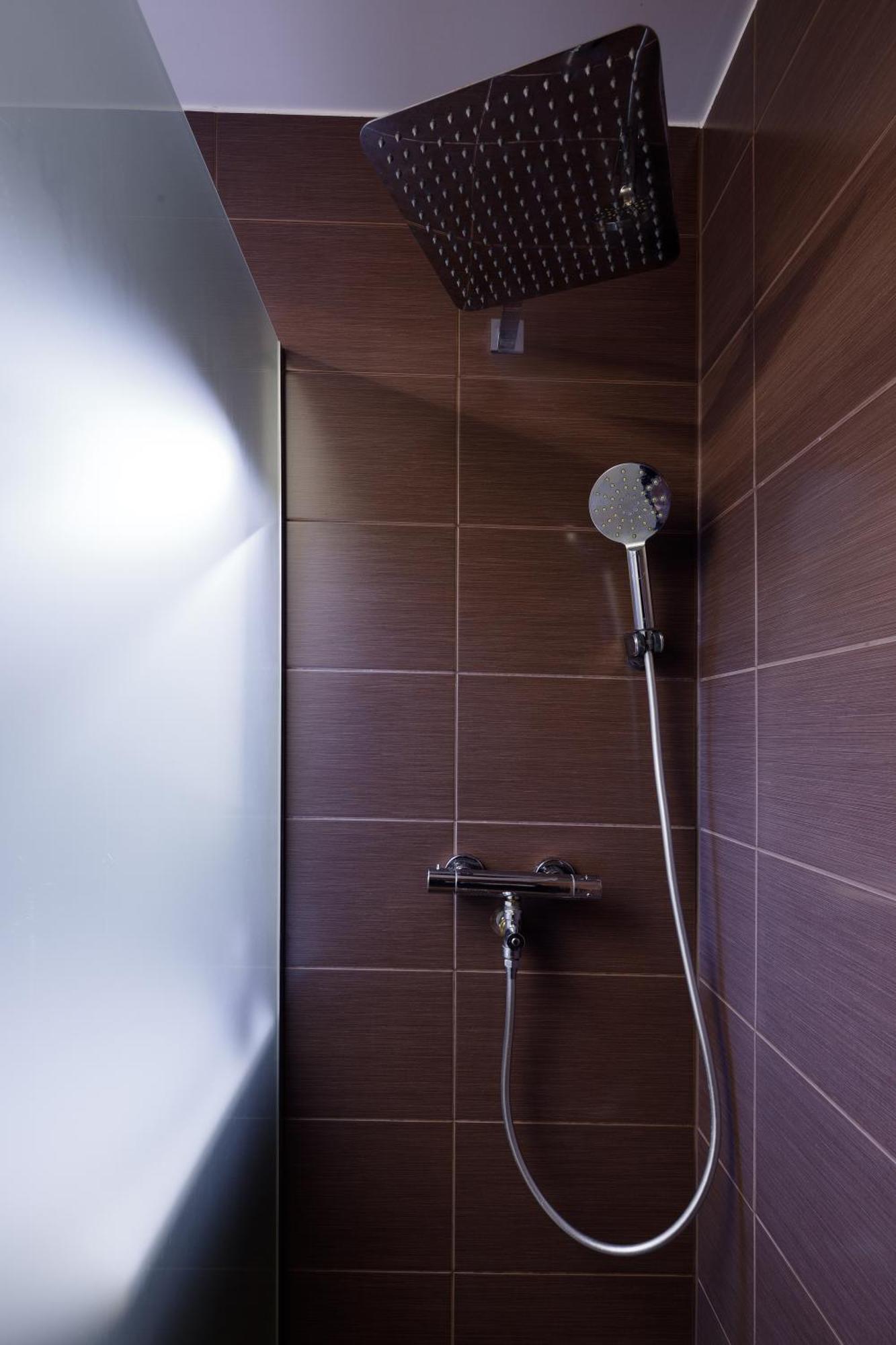 Brivibas Yard Apartment With Parking In City Center ريغا المظهر الخارجي الصورة